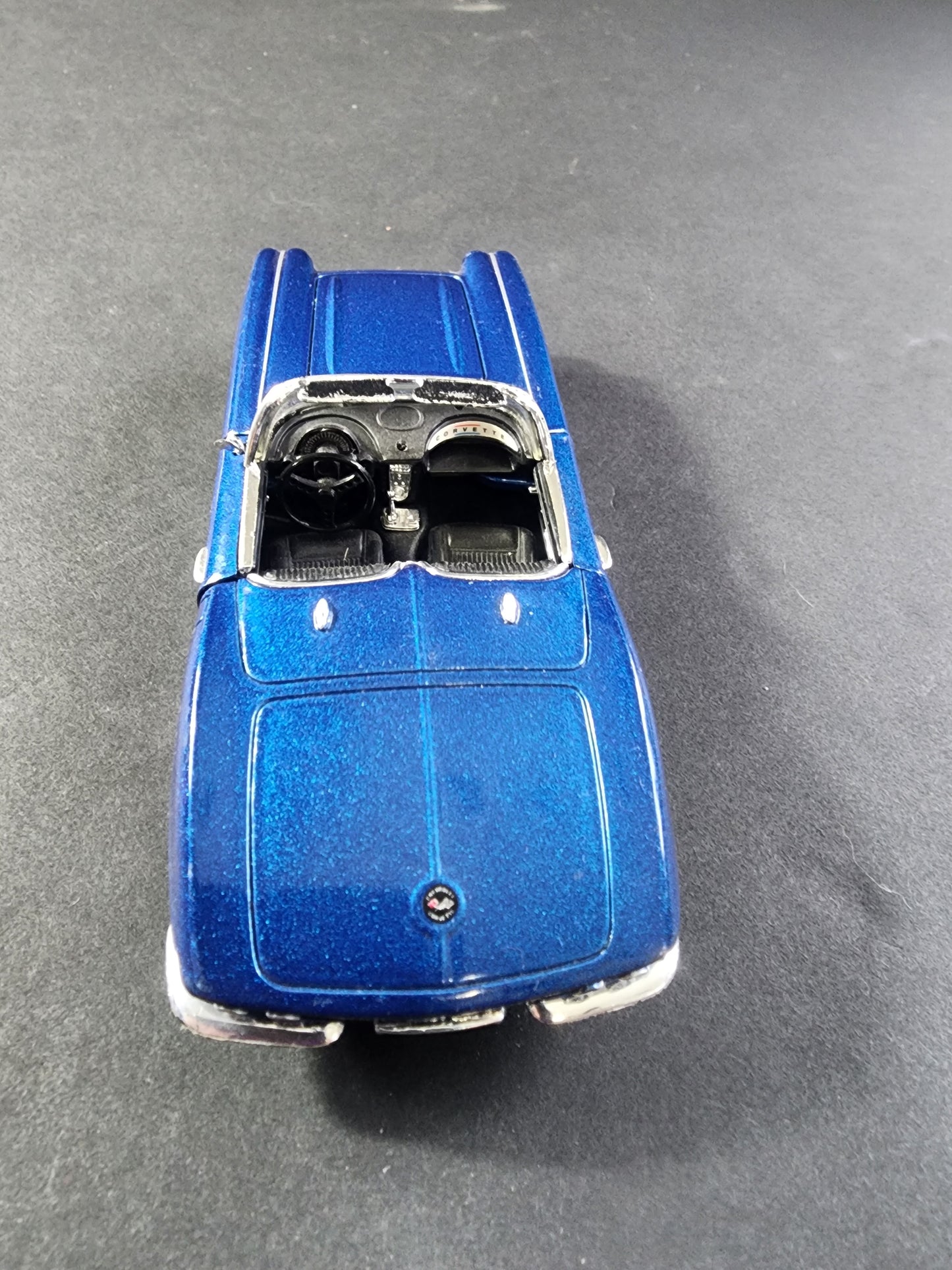 CHEVROLET CORVETTE 1962 CONVERTIBLE BLUE SS5750 1:32 Scale model car, friction action