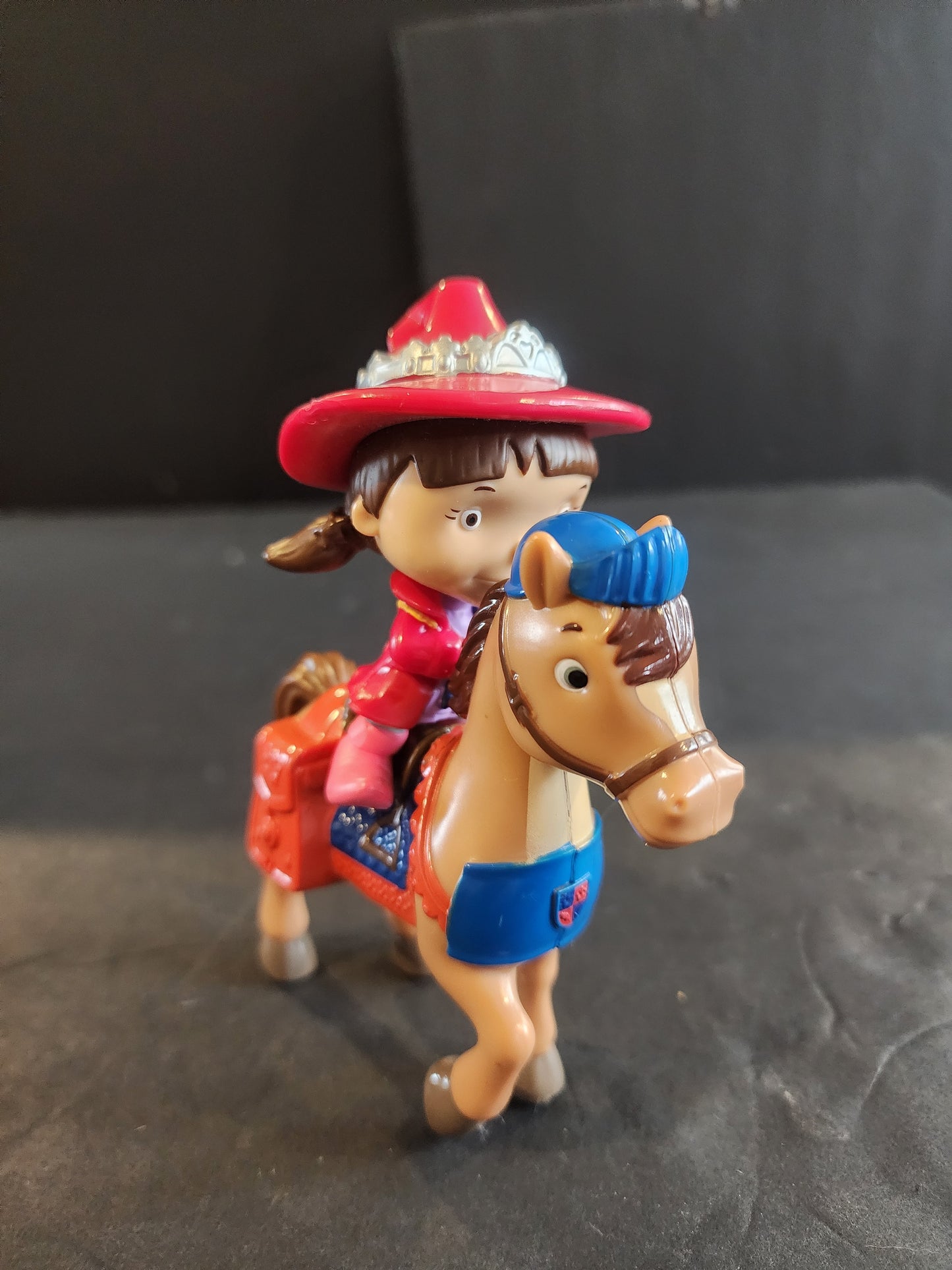 Fisher Price Mike the Knight Evie & Galahad Horse Figure Set Mattel 2012 Wizard