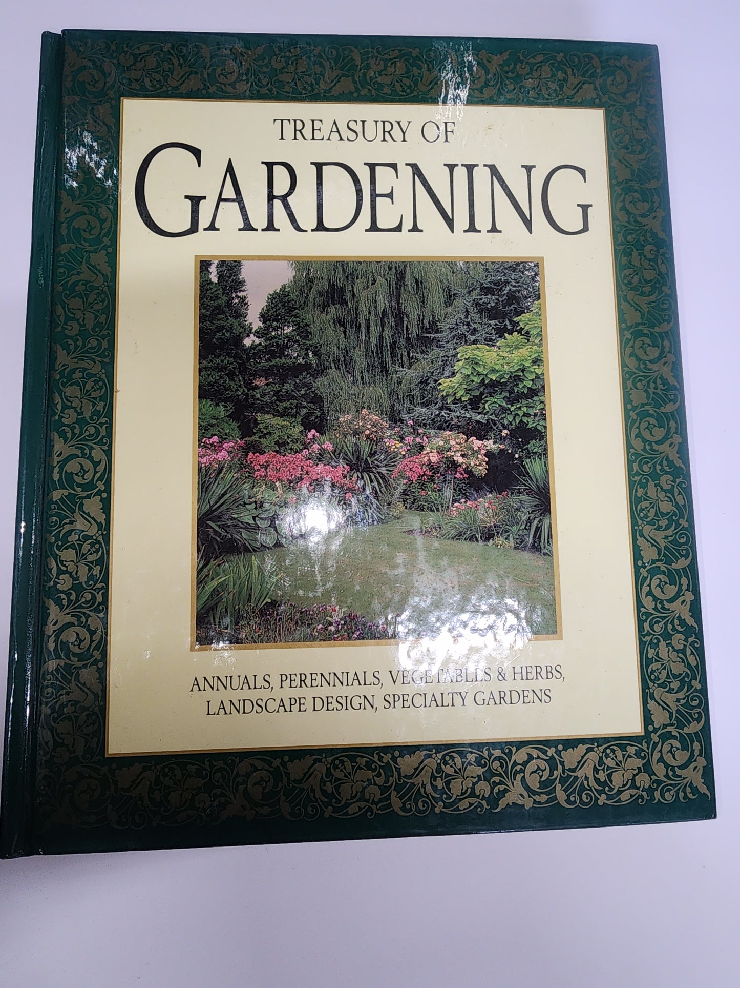 TREASURY OF GARDENING COLLECTOR BOOK ANNUALS PERENNIALS VEGIES HERBS LANDSCAPE