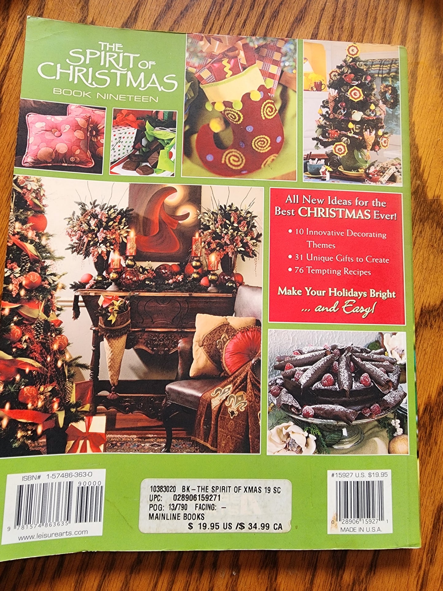 The Spirit of Christmas Creative Holiday Ideas by Leisure Arts 2005