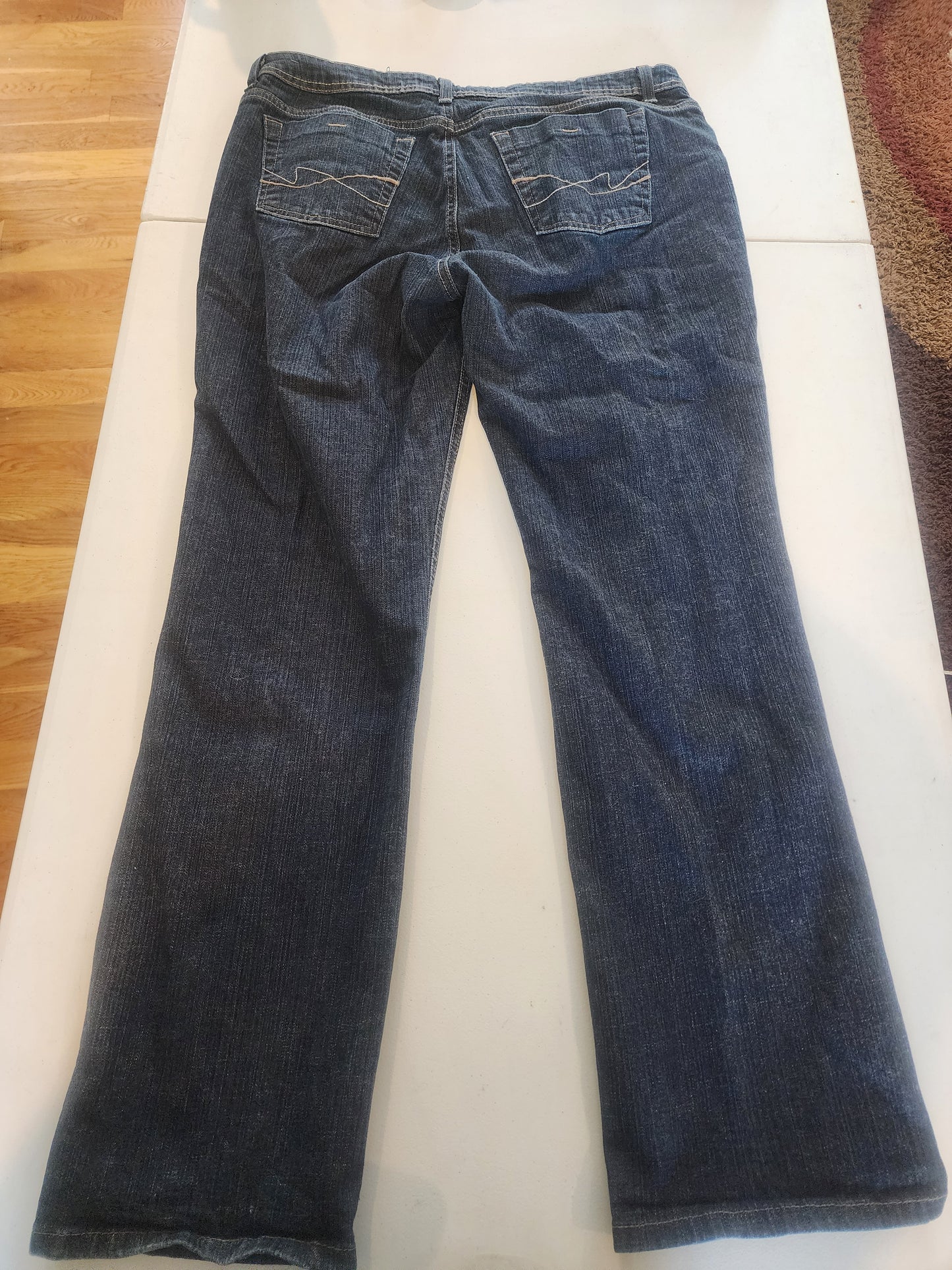 Faded Glory classic Straight size 16 Avg.