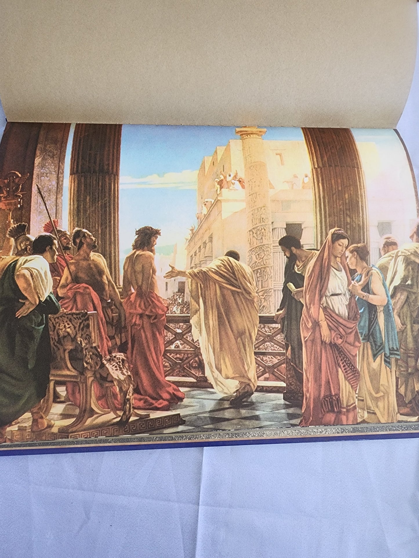 1962 A Treasure of Easter Religious Art. Ideal publication.hb Book