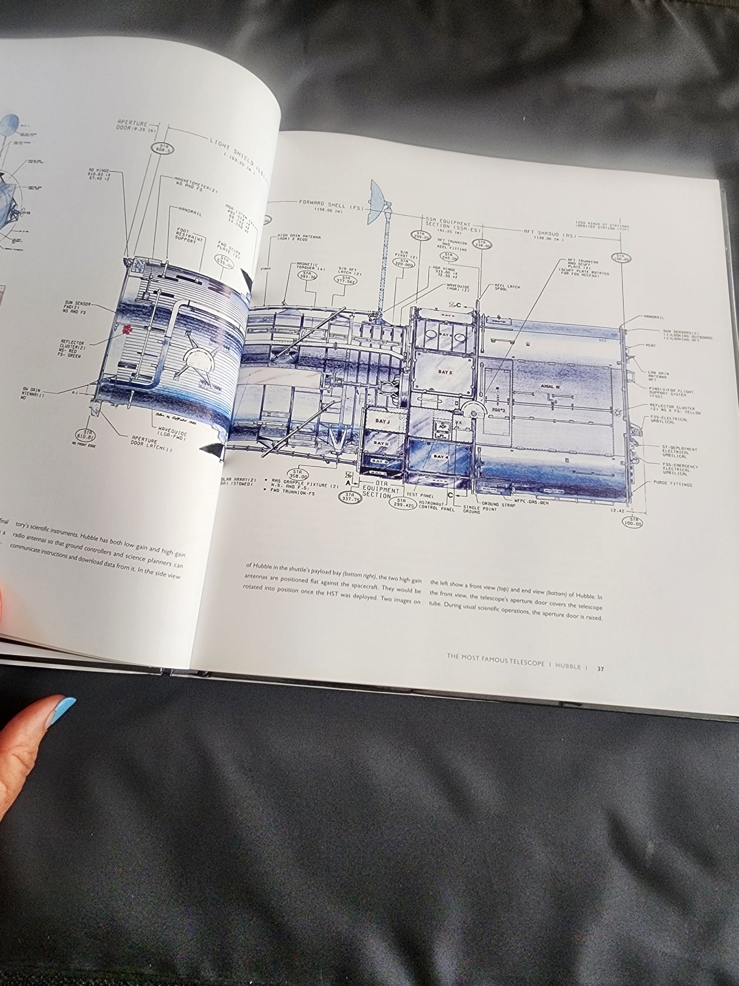 Hubble: Imaging Space and Time National Geographic Big Coffee Table Book