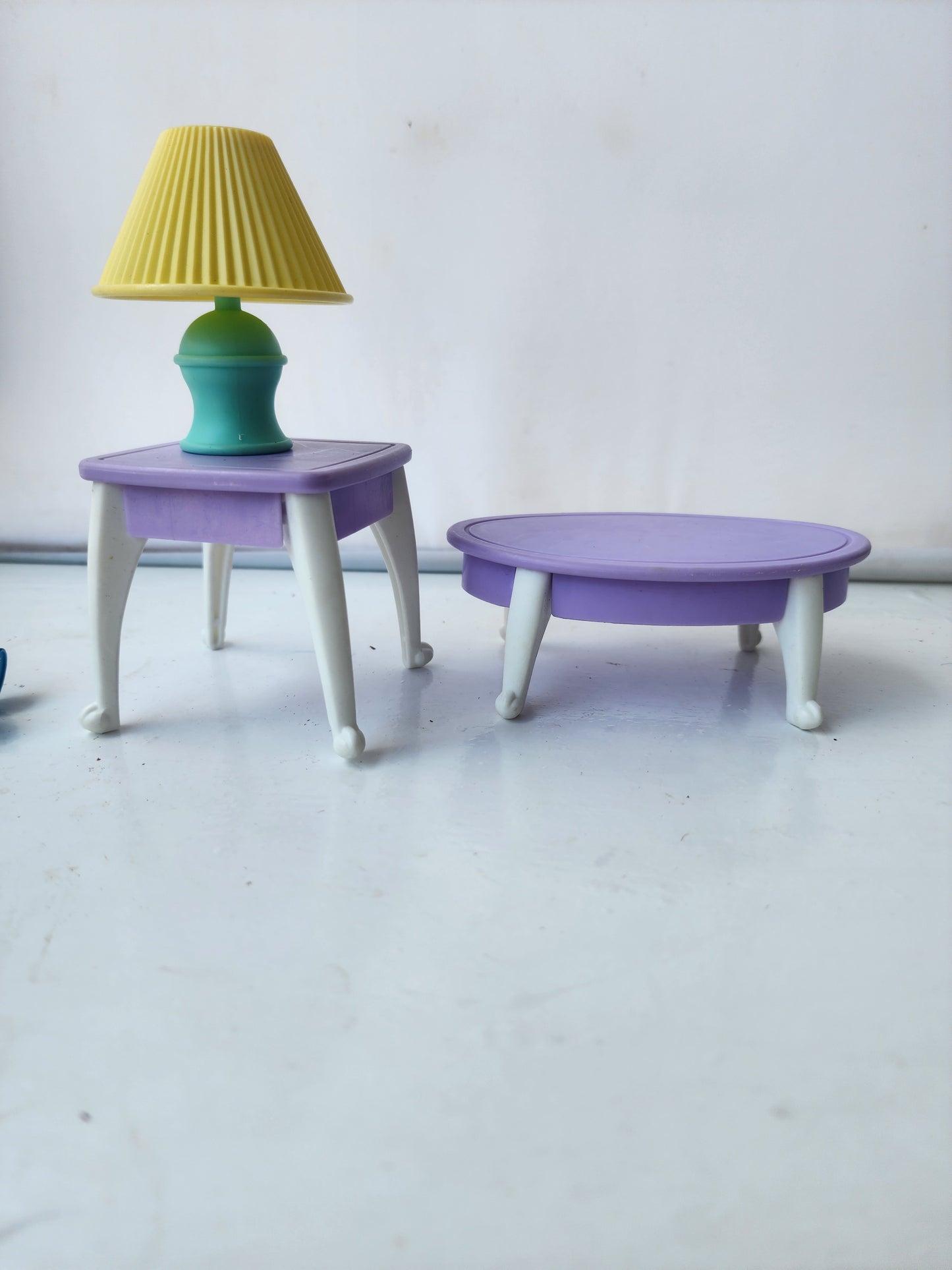Dollhouse Furniture Set - Sofa, Coffee Table, End Table & Lamp (4-Piece)
