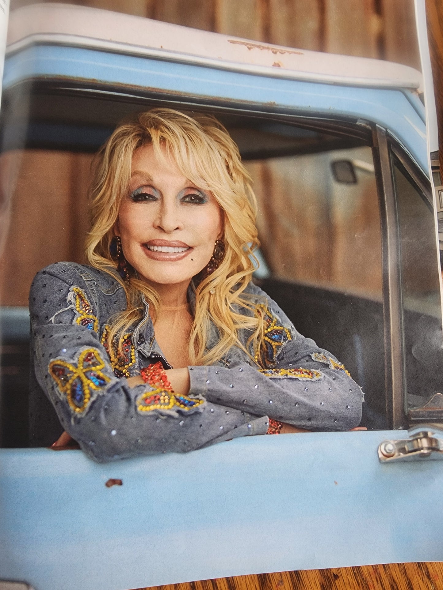 Southern Living Magazine January-February 2025 DOLLY PARTON Cover