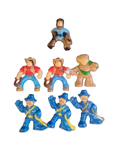 Lincoln Logs Frontiersman,, Cowgirl, 3 Soldier Blue Men, 2 Cowboys   2” Lot of 7