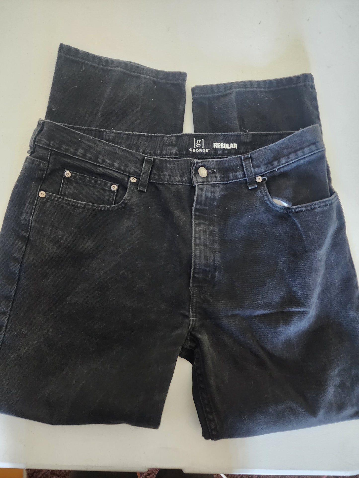 Men's George Black Jeans 40 x 32 in very good condition