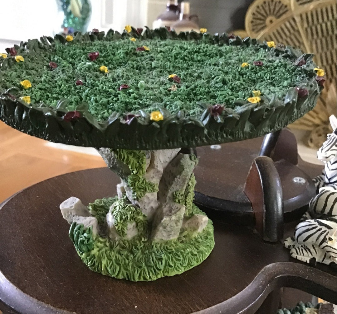 Miniature Zebra Tea set 8 pieces with pedestal