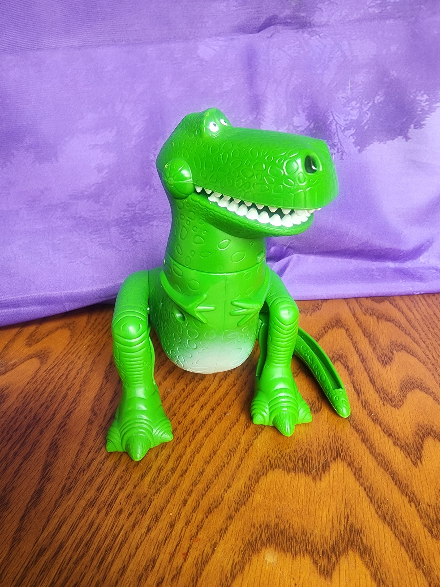 McDonalds Toy Story 2 Dino Candy Dispenser