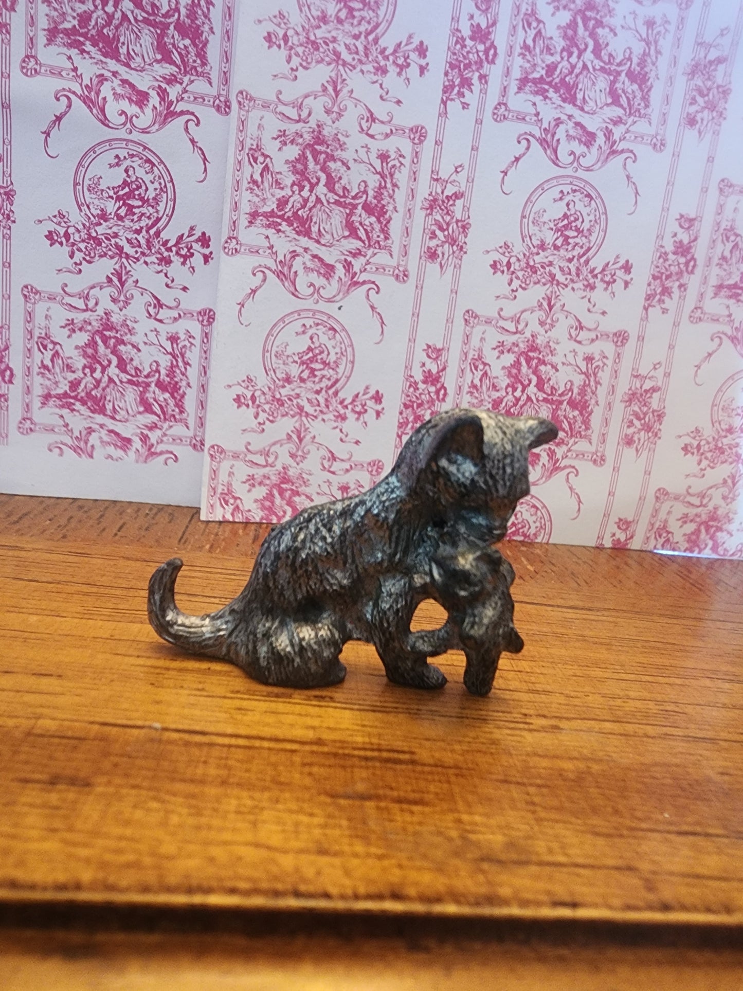 Vintage Pewter Kitty Cat With Kitten figurine