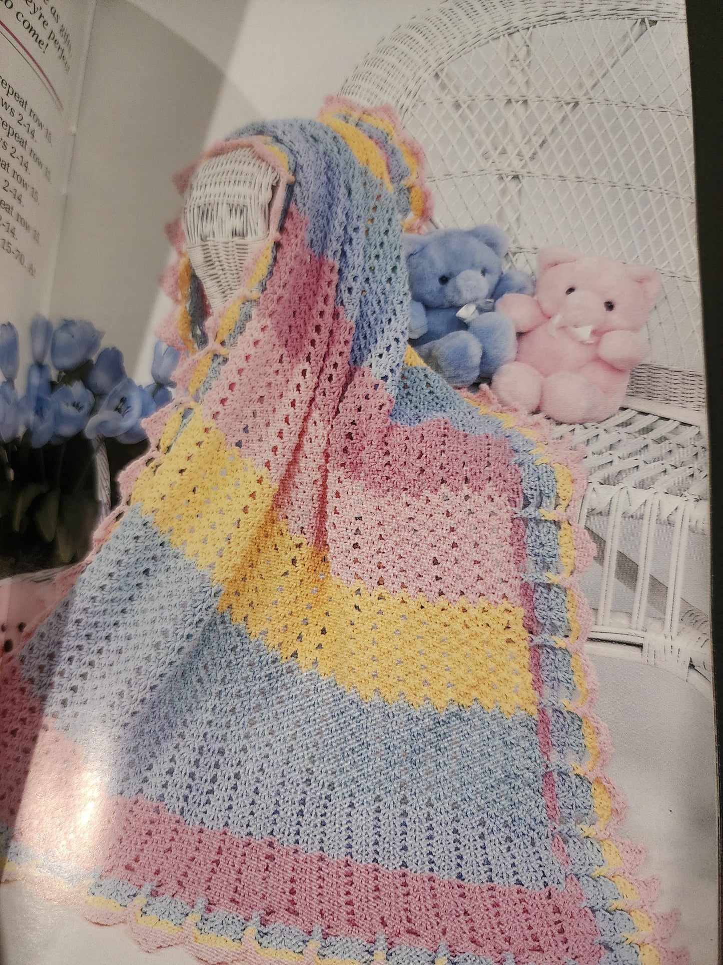 Annie's CROCHET Newsletter #38 & Pattern Club #51 1980s.  2 Books