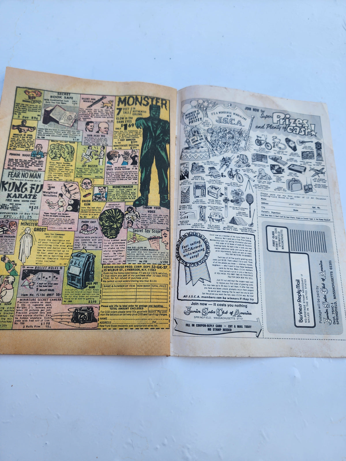 Vintage 1975 issue of Little Lotta #115 published by Harvey Comics.