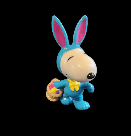 Peanuts Snoopy Easter Eggs in Basket Blue Bunny Suit PVC Figure