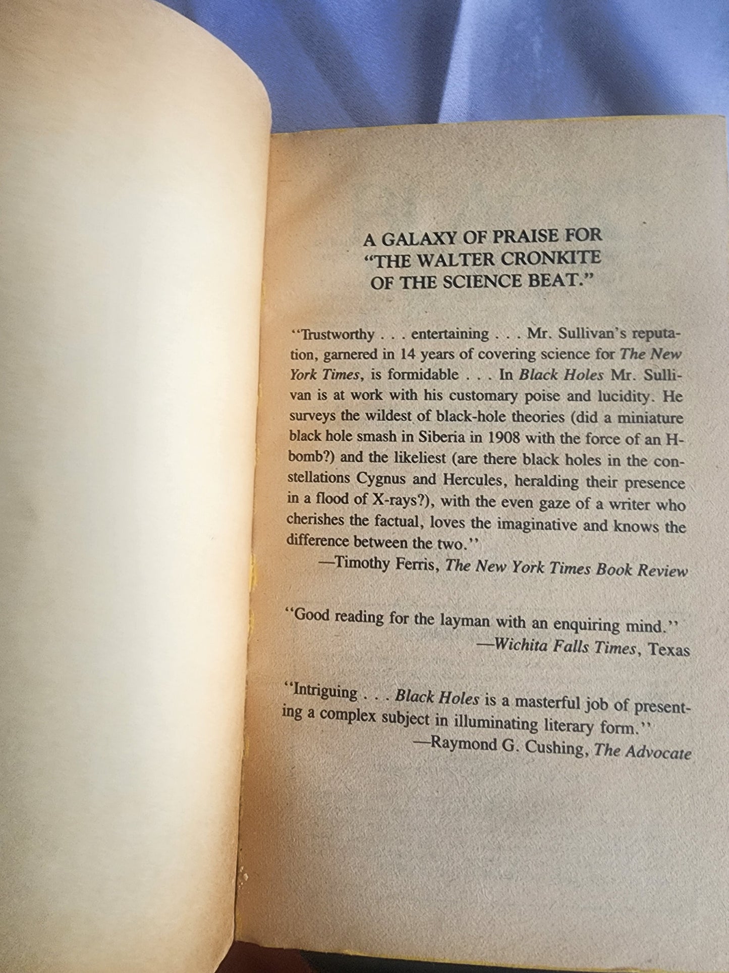 Black Holes, the Edge of Space, the End of Time
Book by Walter Sullivan