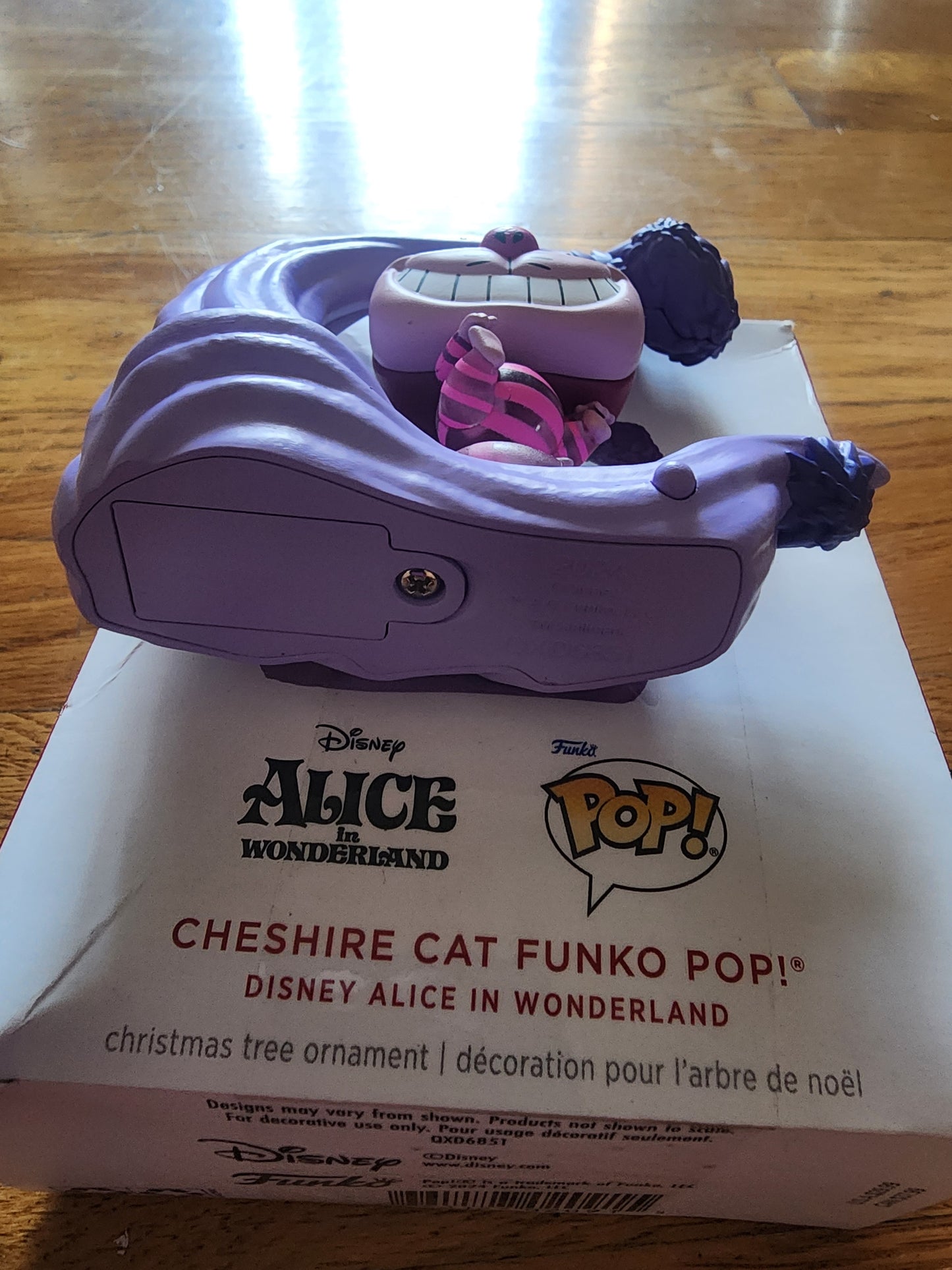 Hallmark Keepsake Christmas Ornament 2024 Disney Alice  Wonderland Cheshire Cat