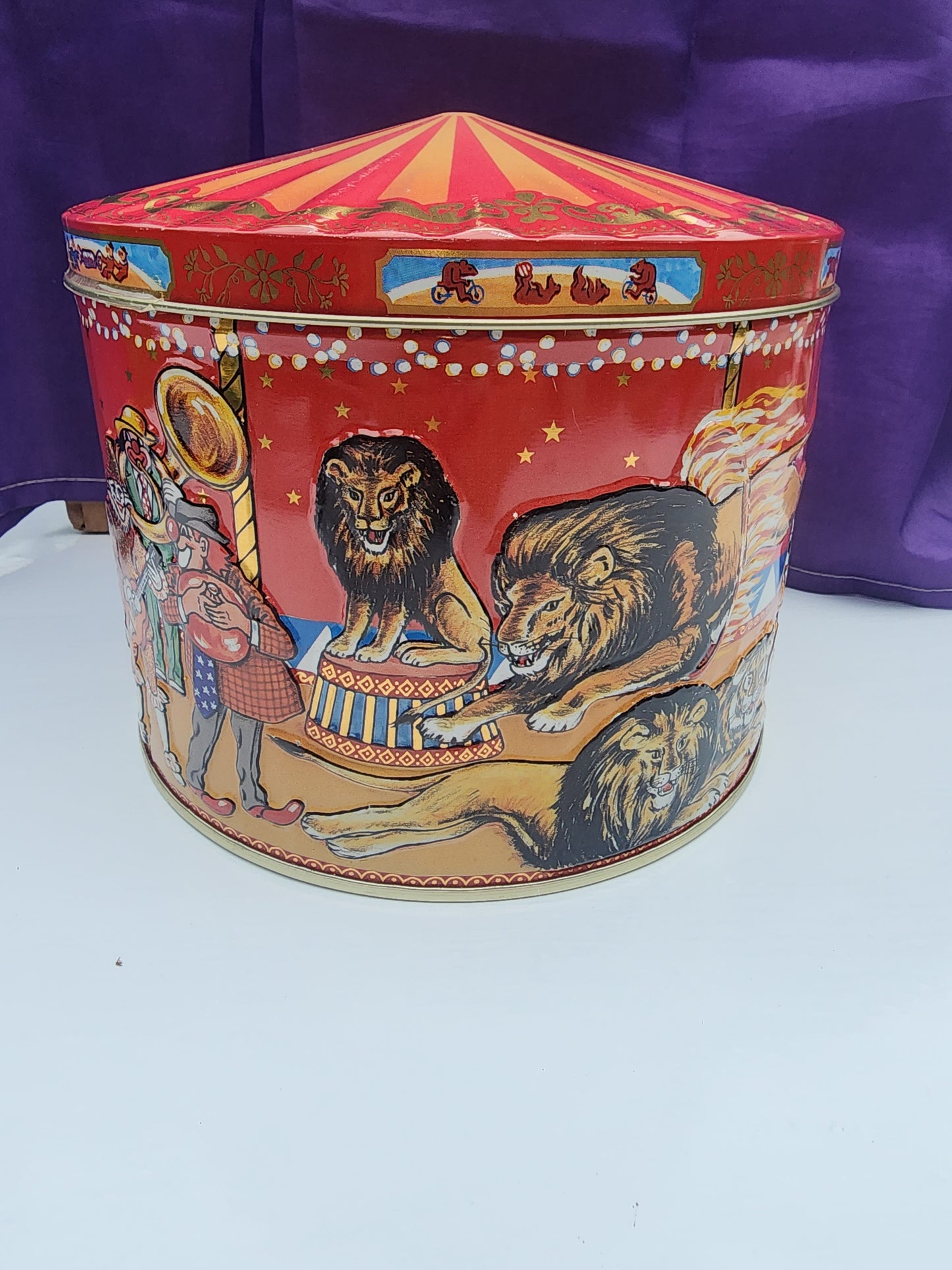 Vintage Poul Friis Big Top Circus Empty Cookie Tin Featuring Elephants, Horses, Monkeys & Lions