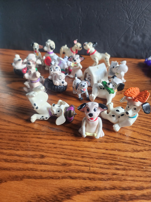 Vintage Disney 101 Dalmatians PVC Figures Lot of 19 - 90s Pongo Perdita Puppies