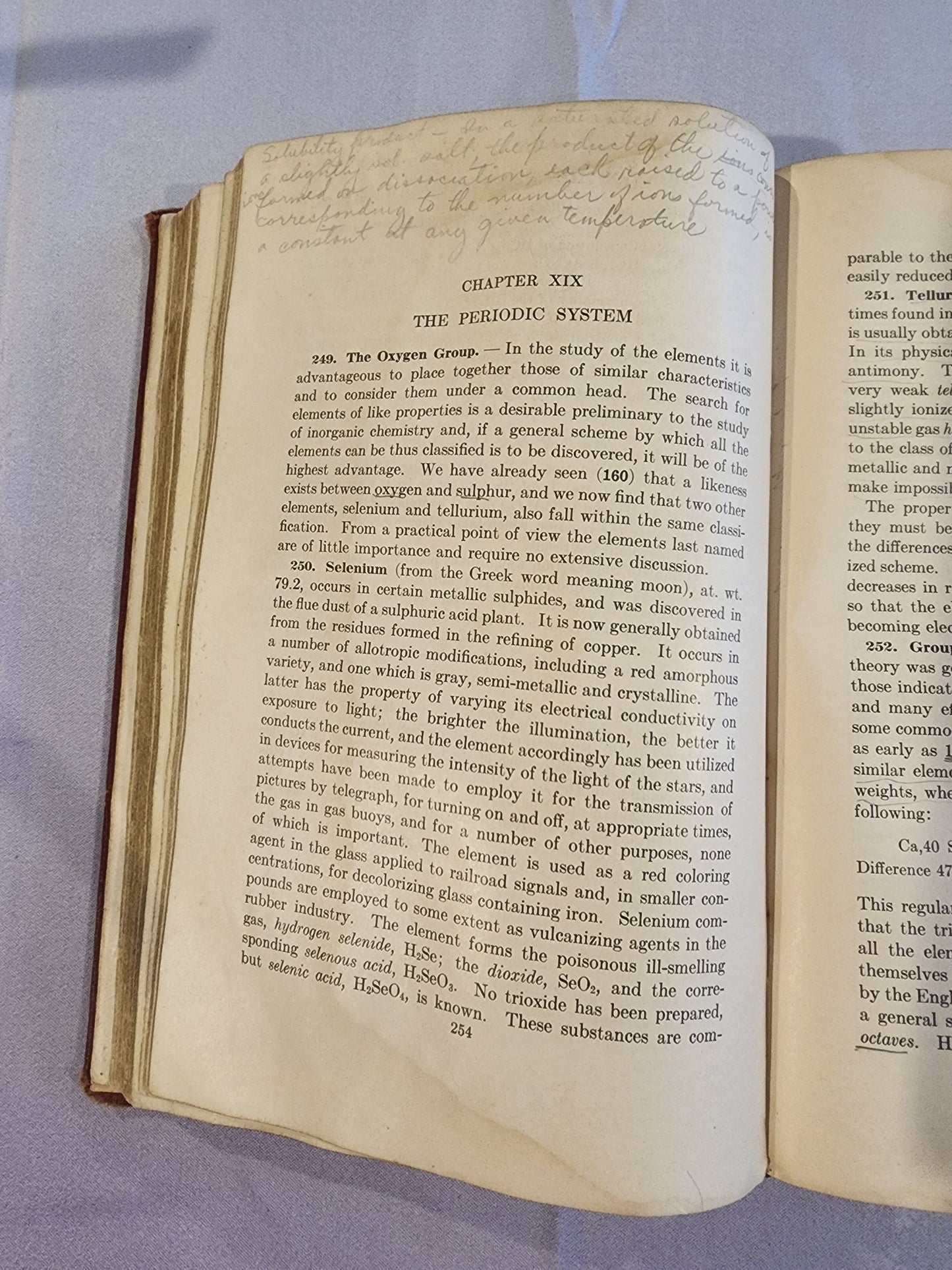 GENERAL CHEMISTRY Leon B. Richardson  [Hardcover] 1932 Textbook