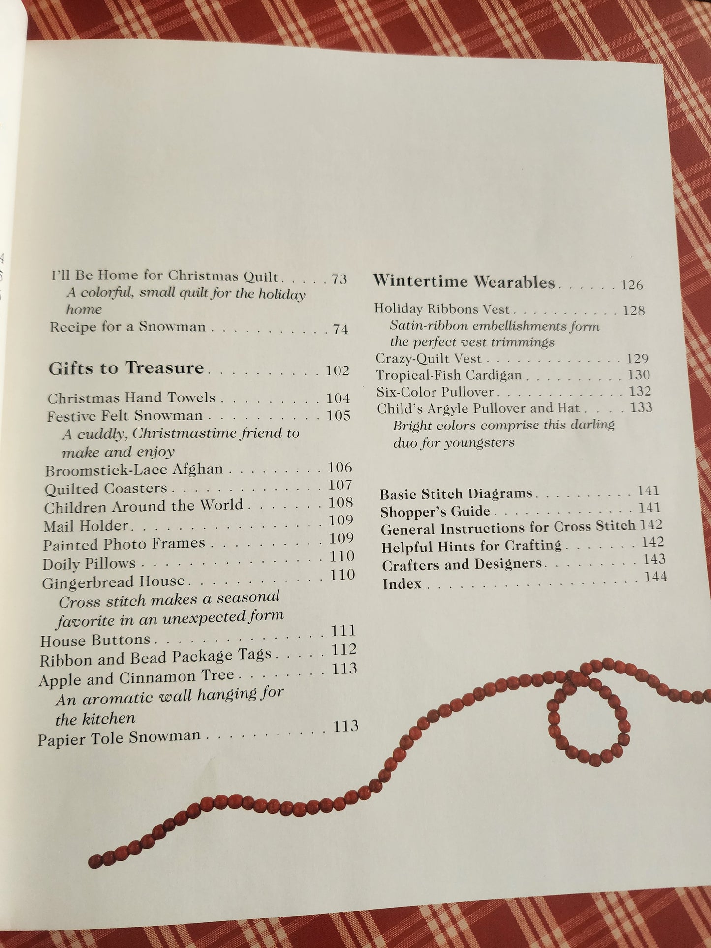 Christmas Handcrafts by Leisure Arts Staff 1994, Hardcover Book