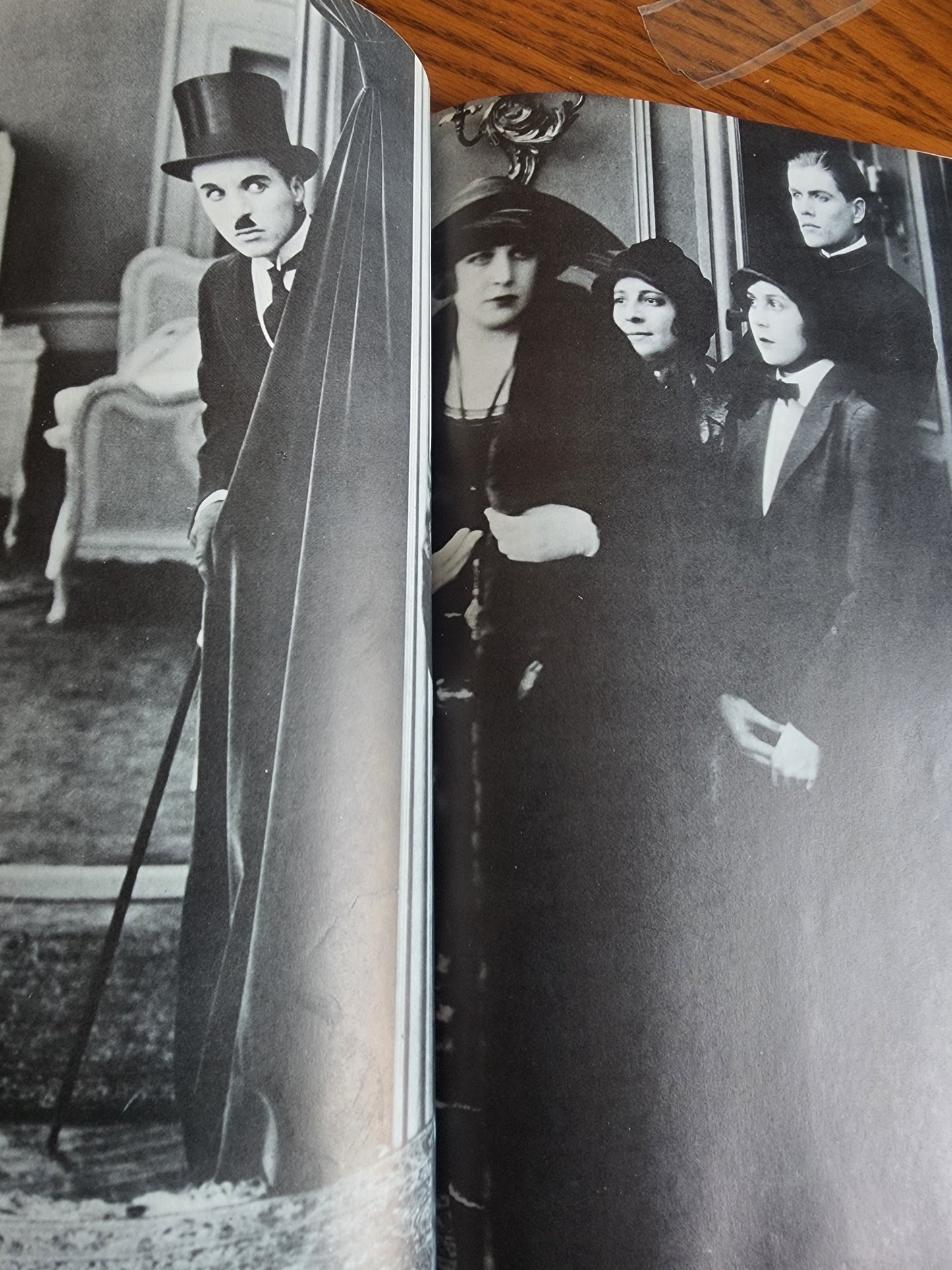 Hollywood Babylon The Legendary Underground Classic Hollywood's Darkest secrets