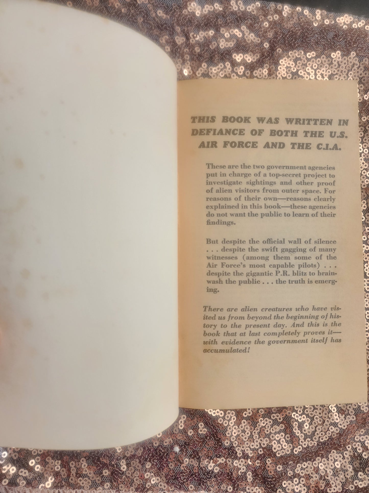 Aliens From Space by Donald E. Keyhoe 1973 Vintage UFO SCI FI pb book