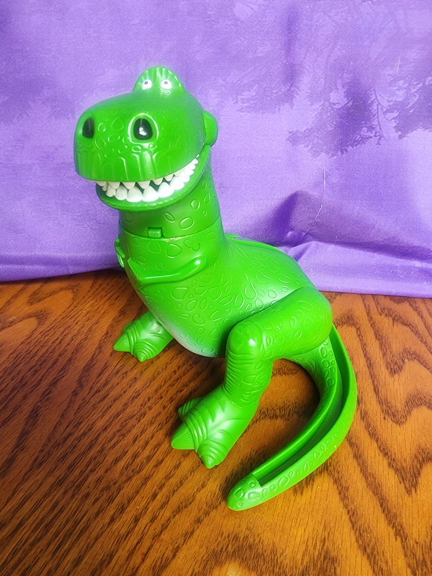 McDonalds Toy Story 2 Dino Candy Dispenser