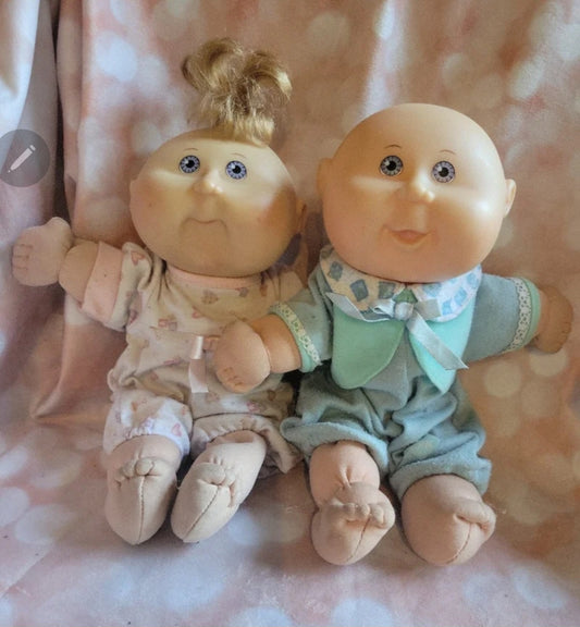 Cabbage Patch Twin Baby Dolls  2004 Boy & Girl (103)