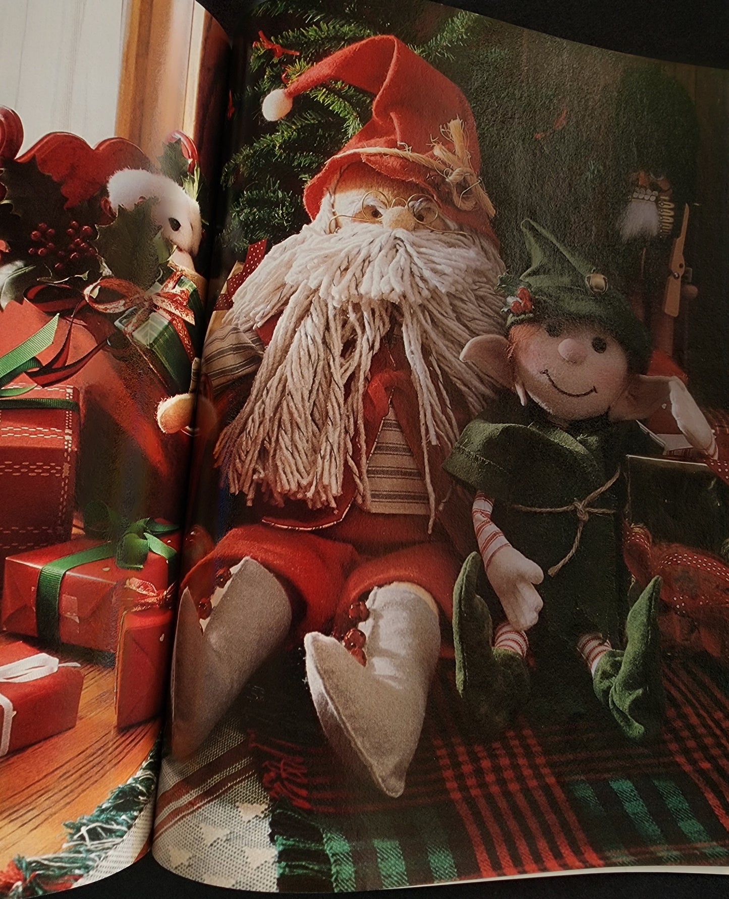 Vtg Better Home and Gardens Magazine 1989 Country Crafts Christmas Edition Santa's BEST