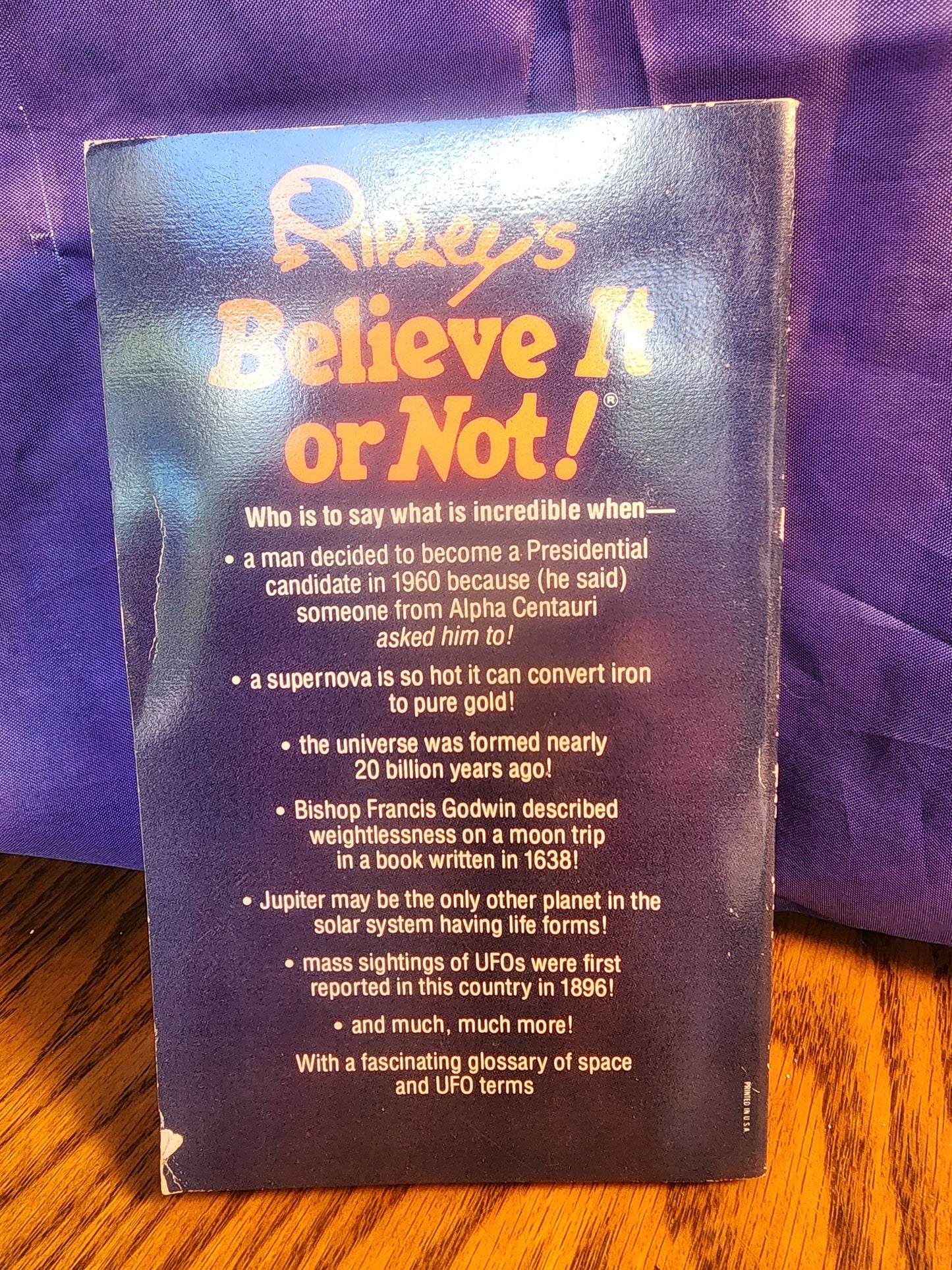 1978 Ripley’s Believe it or Not!  "Stars Space & UFOs” vintage pb book