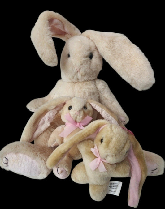 Set of 3 vintage-style bunny rabbits perfect for Easter, wreath decorating!