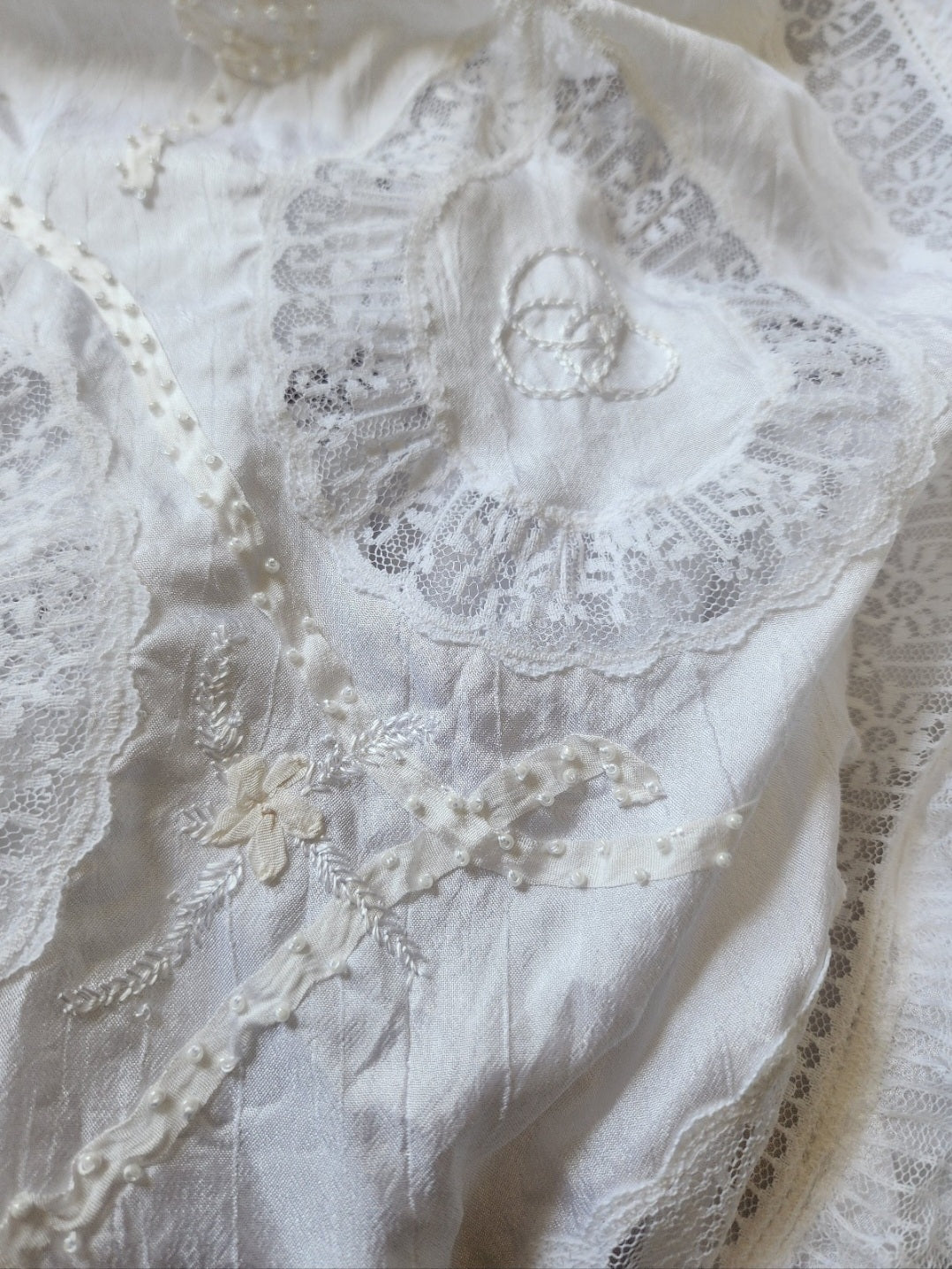 Vintage Heirloom Baby Christening Gown - Intricate Lace & Embroidery (3–6 Months)
