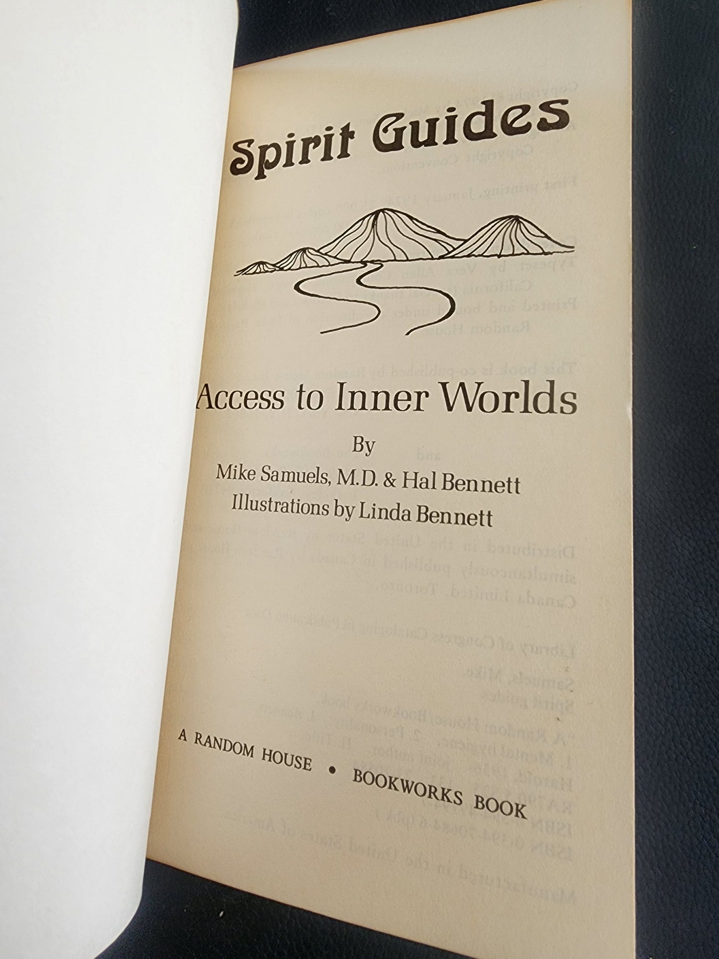 Spirit guides: access to inner worlds, Paperback book by Mike Samuels 1974
