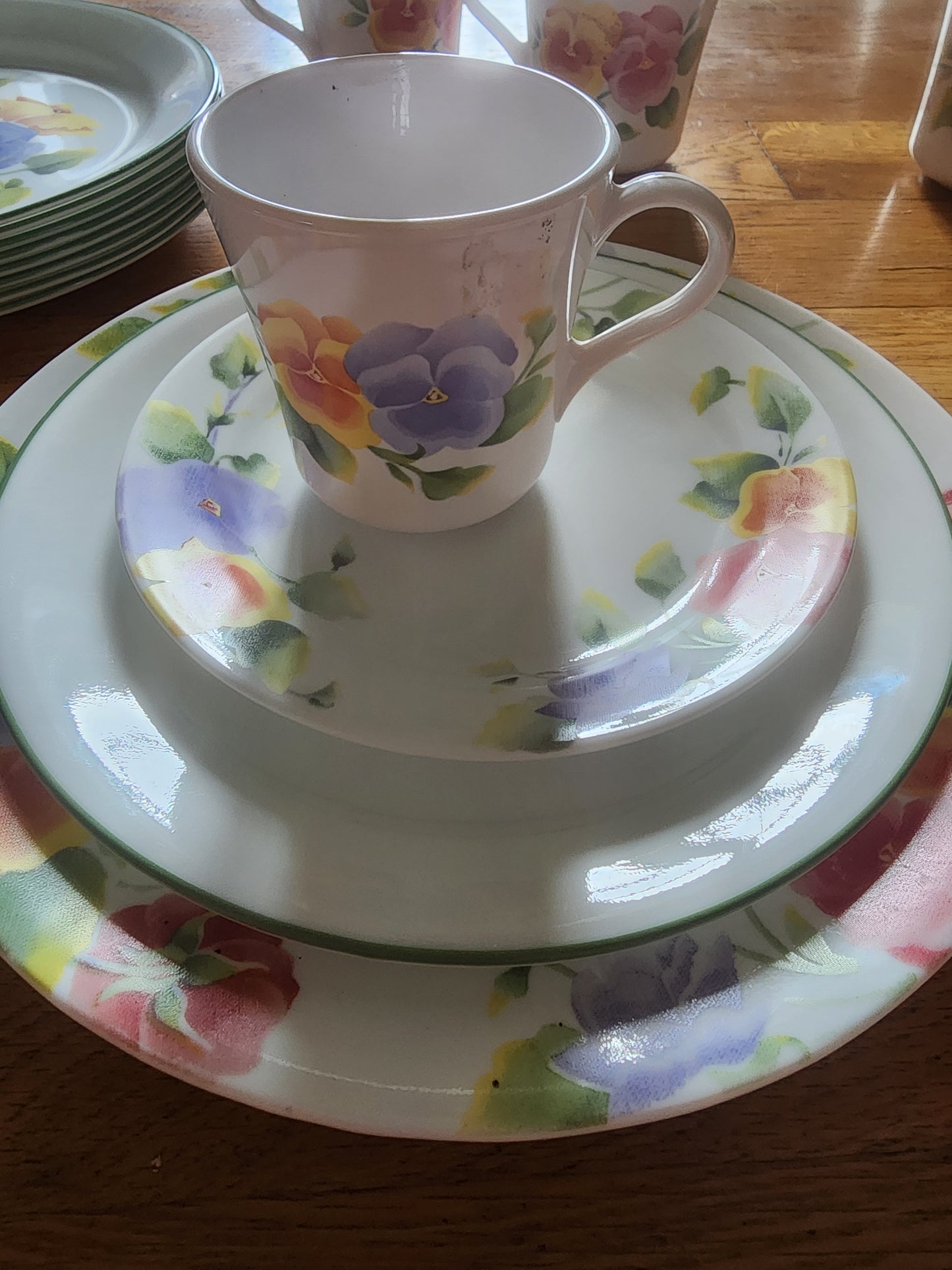 Corelle Summer Blush dinnerware collection, known for  distinctive pansy 24 PC set
