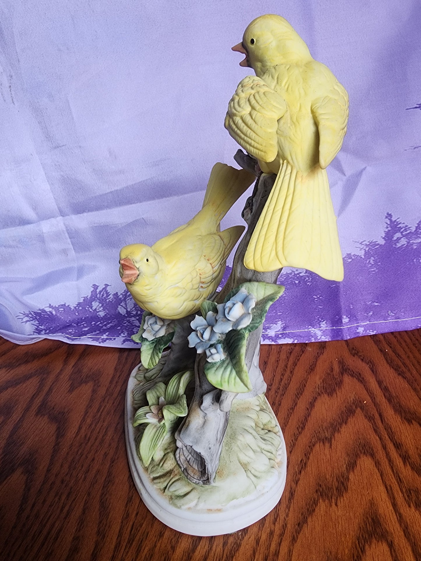 VINTAGE ROYAL CROWN PORCELAIN YELLOW BIRD SCULPTURE FIGURINE BLUE FLOWERS JAPAN