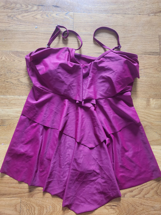 Holipick Tankini Top Womens Size XL NEW  Blouson Adjustable Strap Berry Swimwear