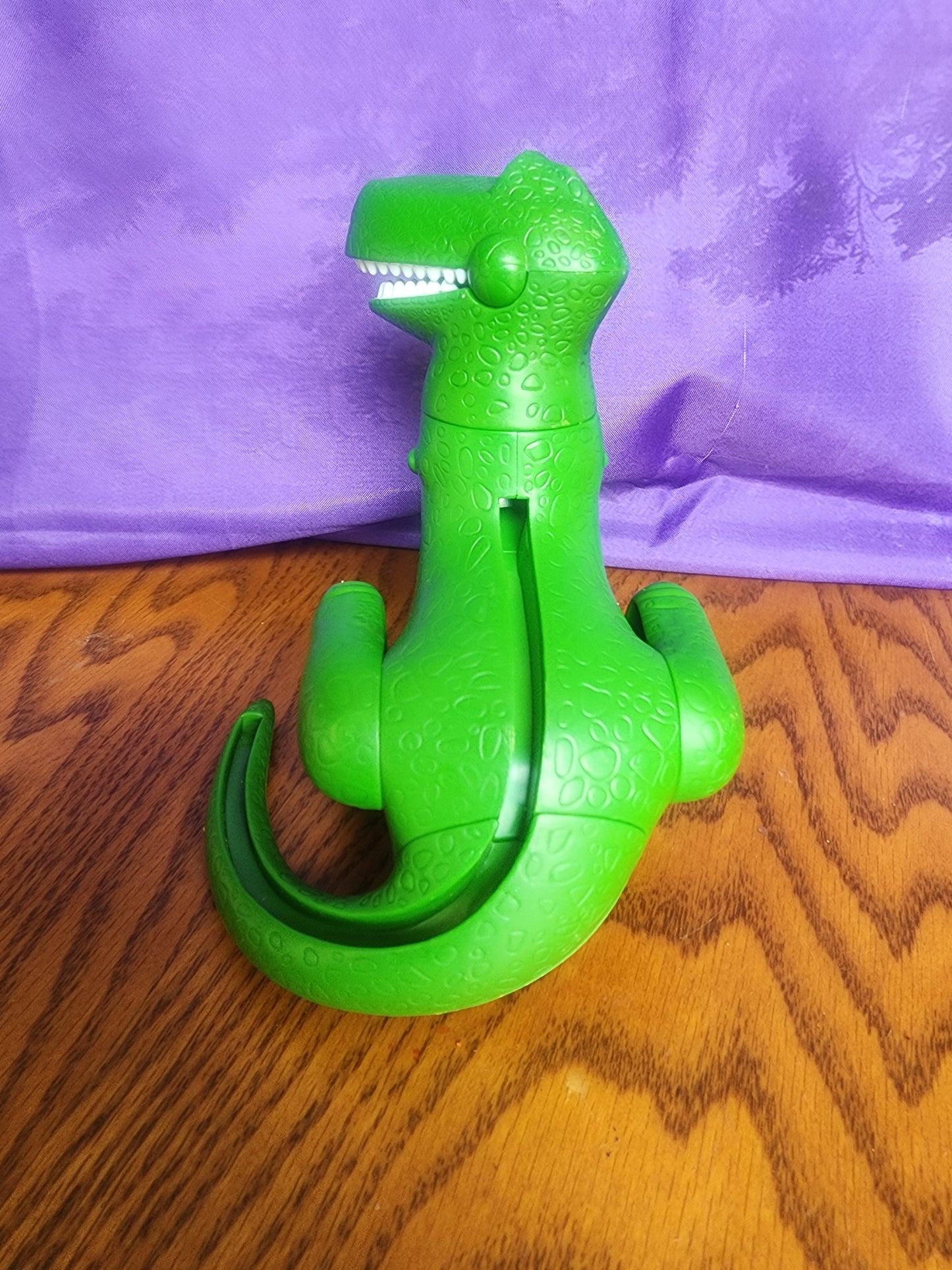 McDonalds Toy Story 2 Dino Candy Dispenser