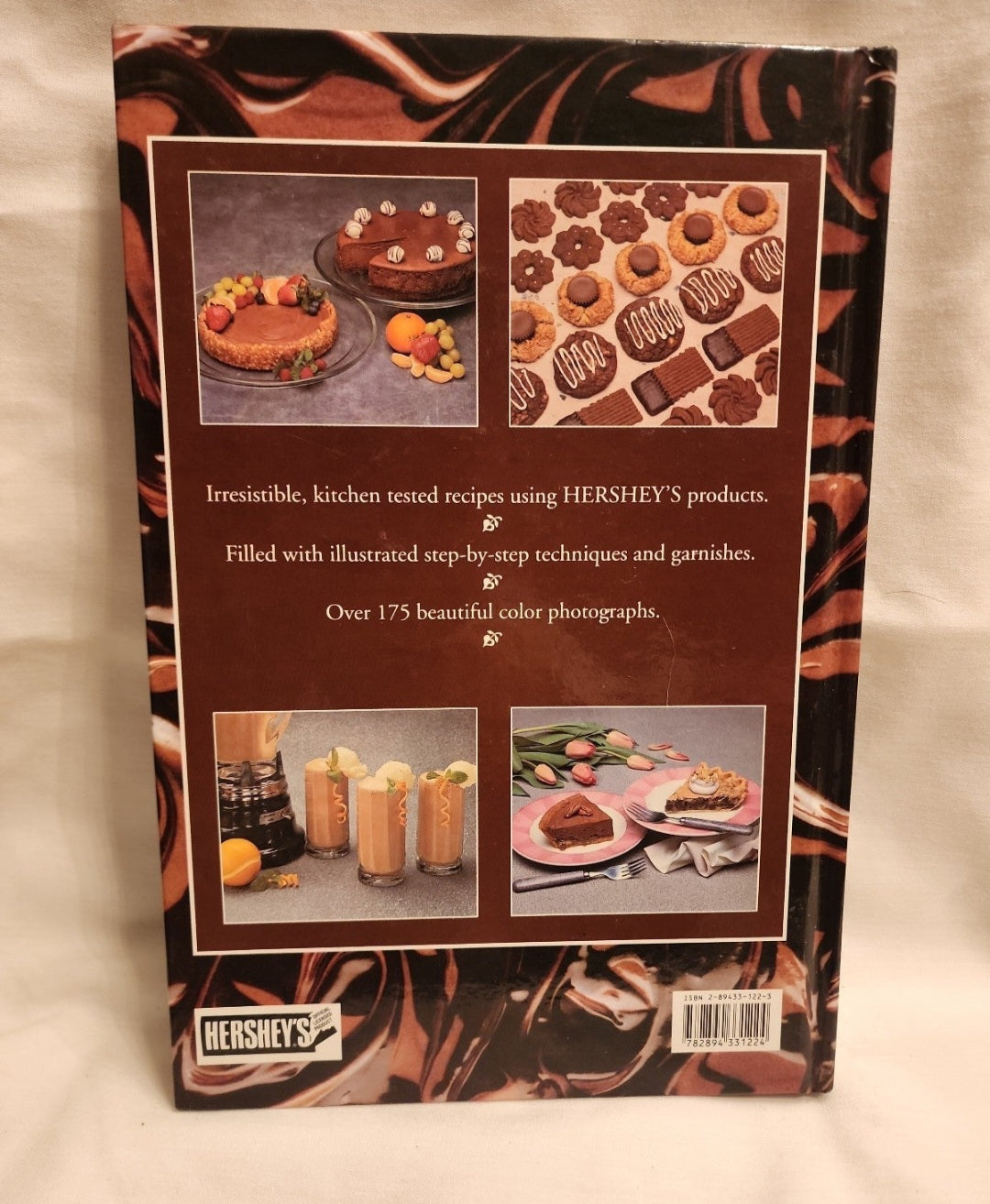 Hershey's Chocolate Lover's Cookbook