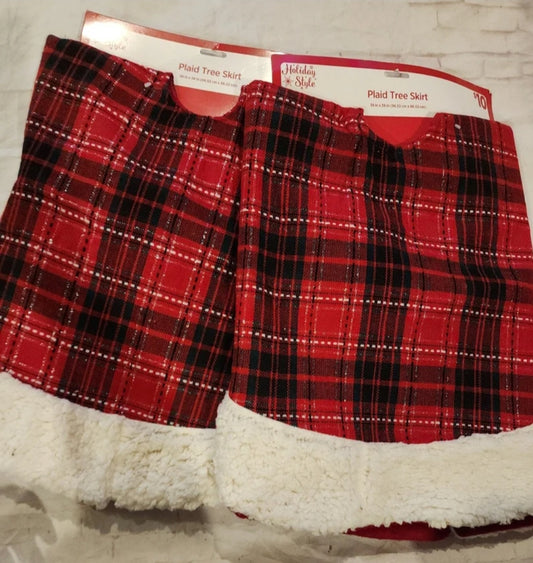 LOT of 2 Red Black Plaid Christmas Tree
Skirts 38" Faux Fur Sherpa Trim Holiday