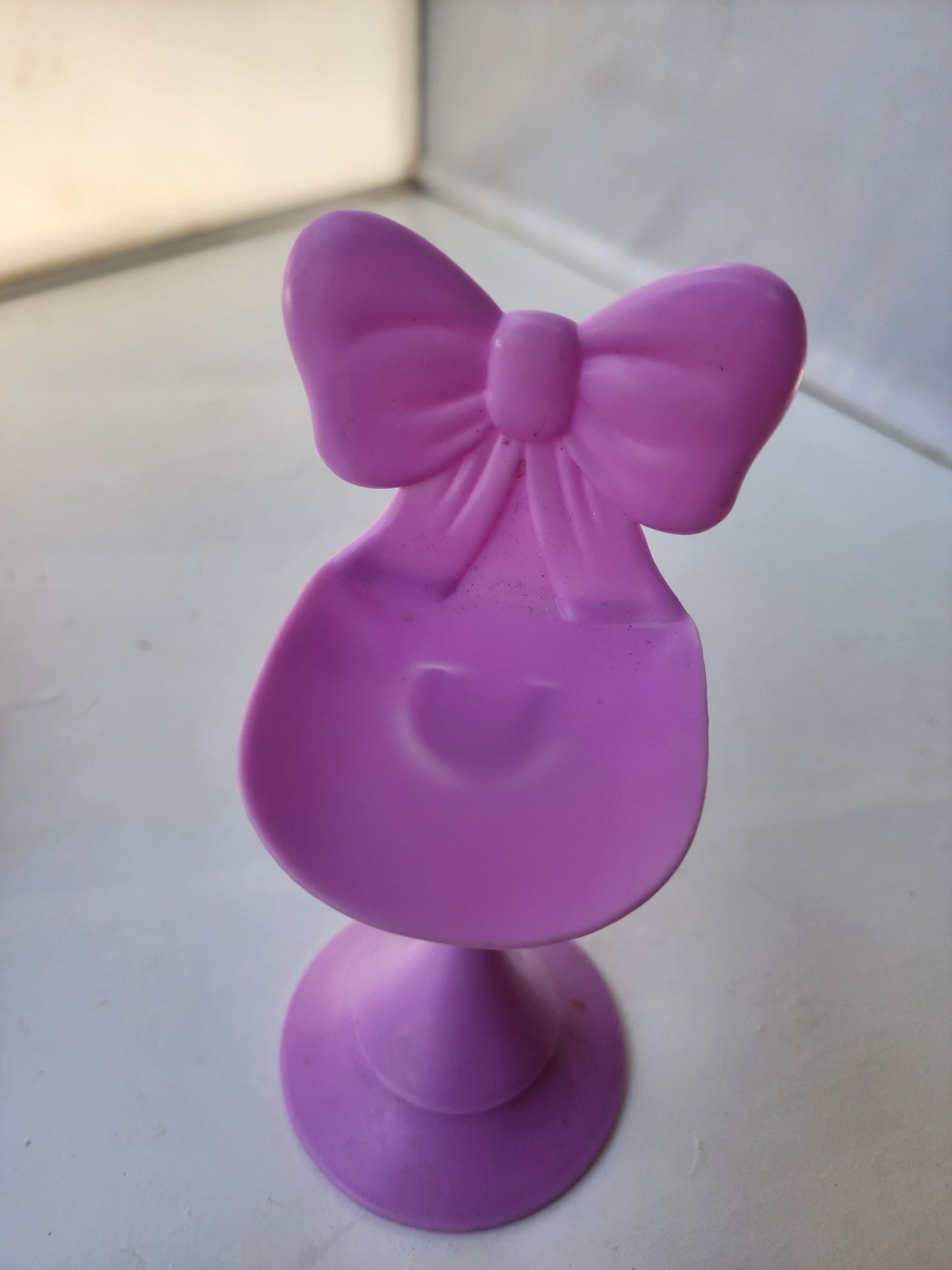 2011 BARBIE Glam Vacation House Dining Bar Stool Bow (REPLACEMENT)