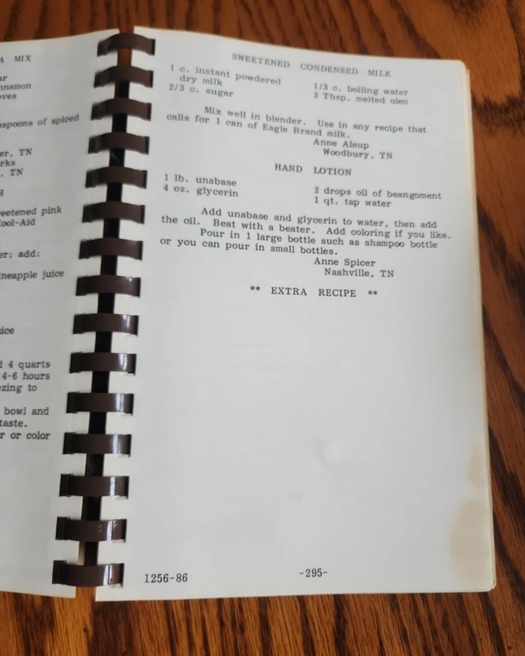 Treasured Recipes Short Mountian Friends Community Cookbook 1984