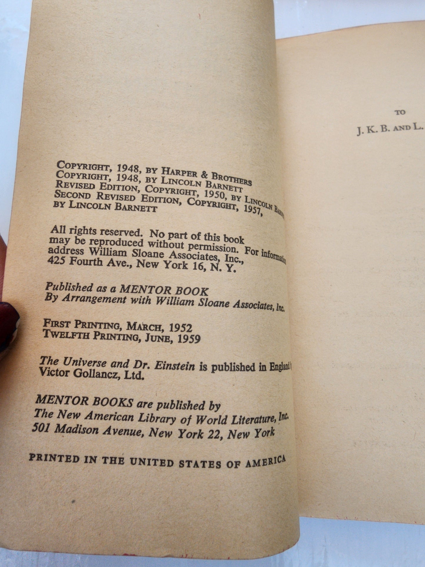 THE UNIVERSE AND DR. EINSTEIN - LINCOLN BARNETT PAPERPACK 1957 EDITION