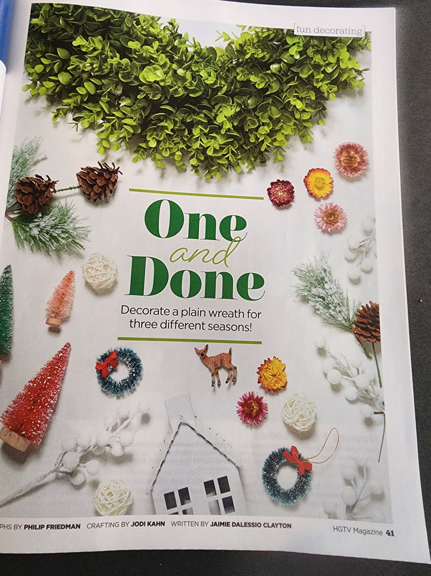 HGTV MAGAZINE - HOLIDAY BEST - NOV/DEC 2024 FESTIVE IDEAS, FIREPLACE, DECORATE