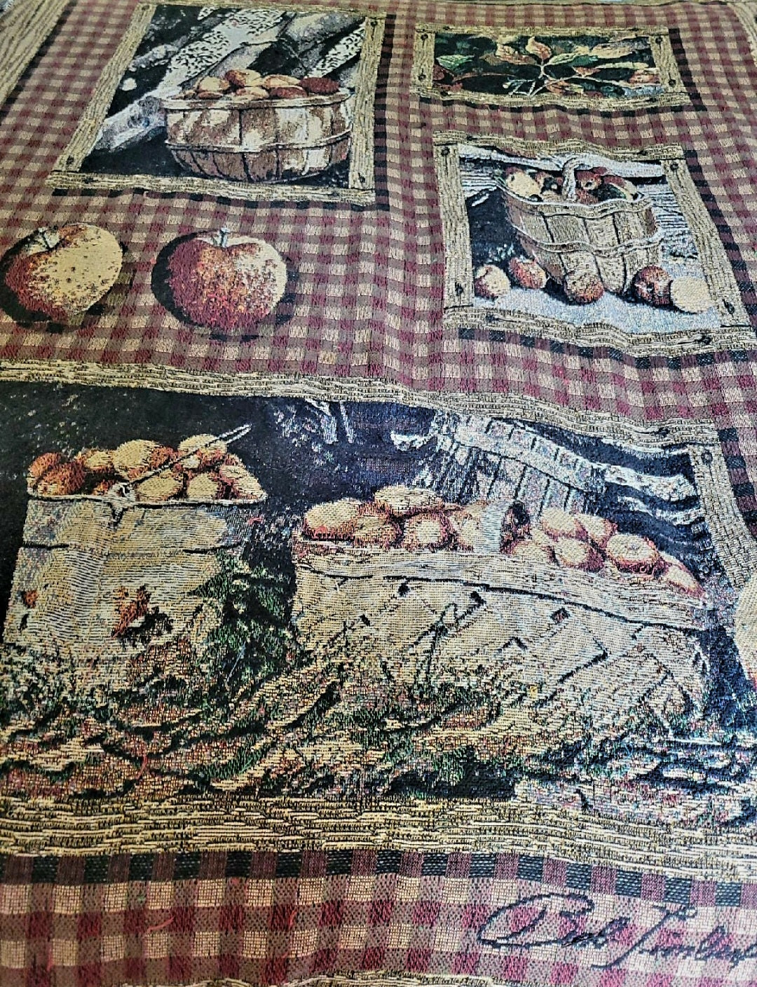 Rustic Apple theme Fall Throw Blanket