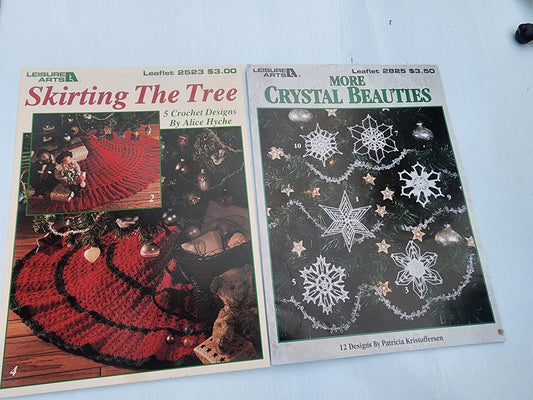 Vintage 1990s 2 Booklets -  Crystal Snowflakes 2825 & Skirting The Tree 2523