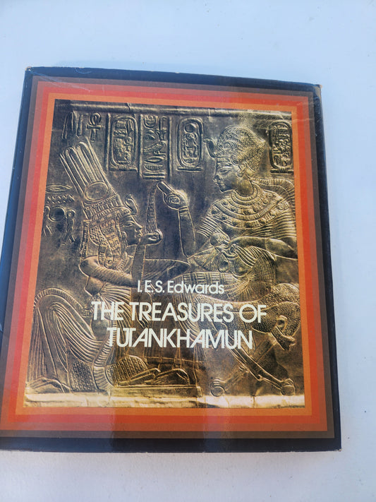 THE TREASURES OF TUTANKHAMUN by I. E. S. Edwards Hardcover 1974 archaeology