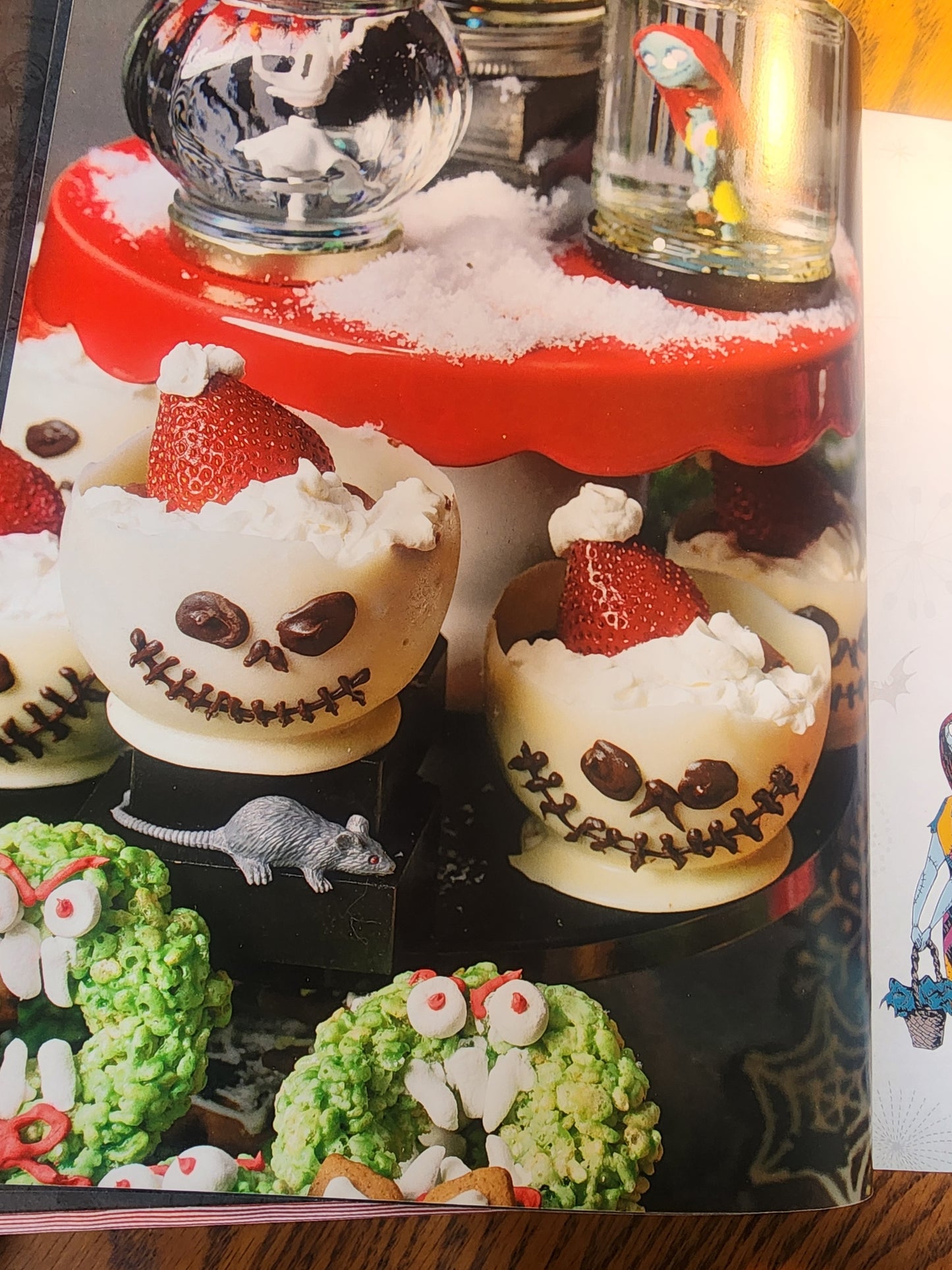 Nightmare Before Christmas: the Official Cookbook and Entertaining Guide