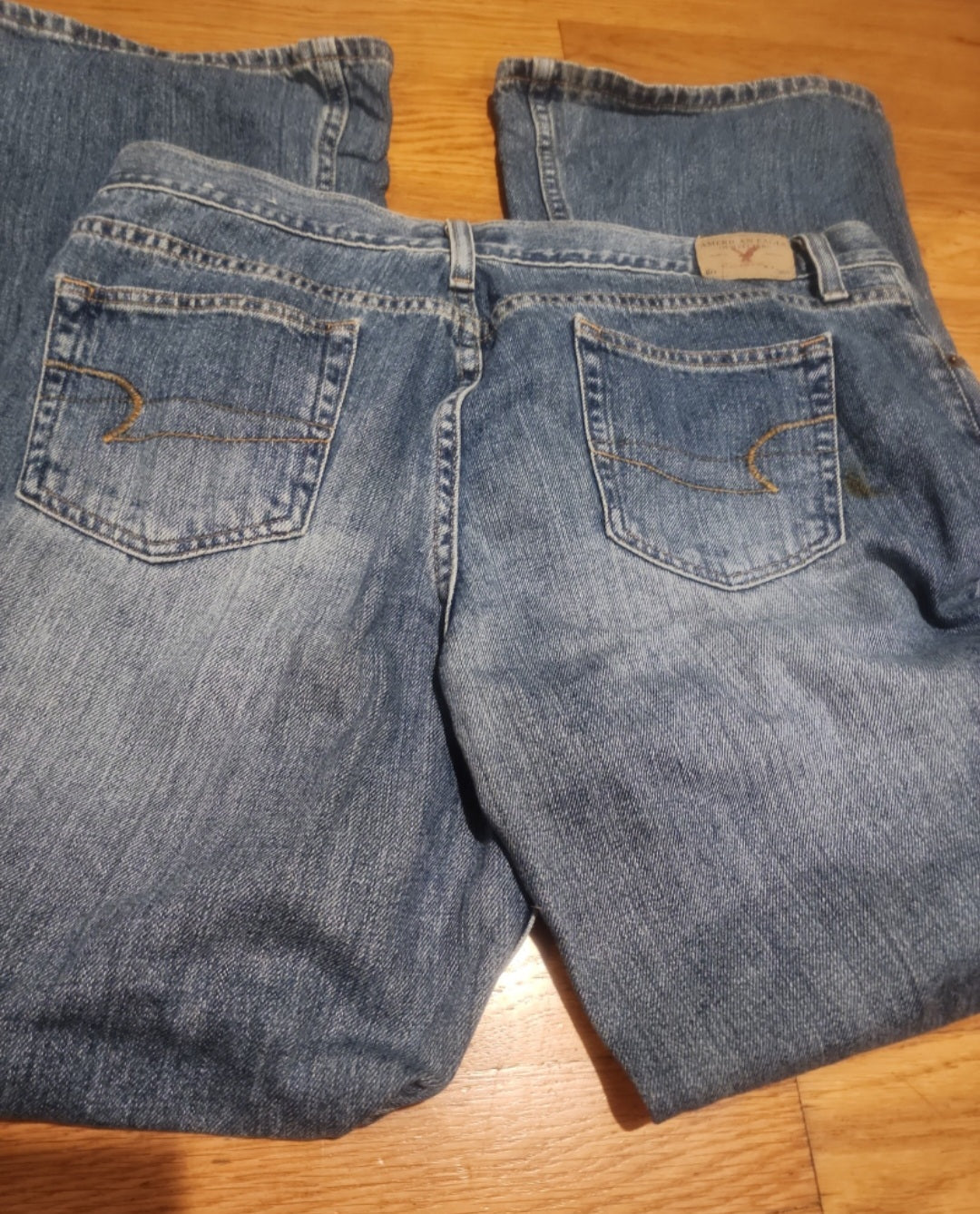 American Eagle Outfitter Blue Jeans Size 16.