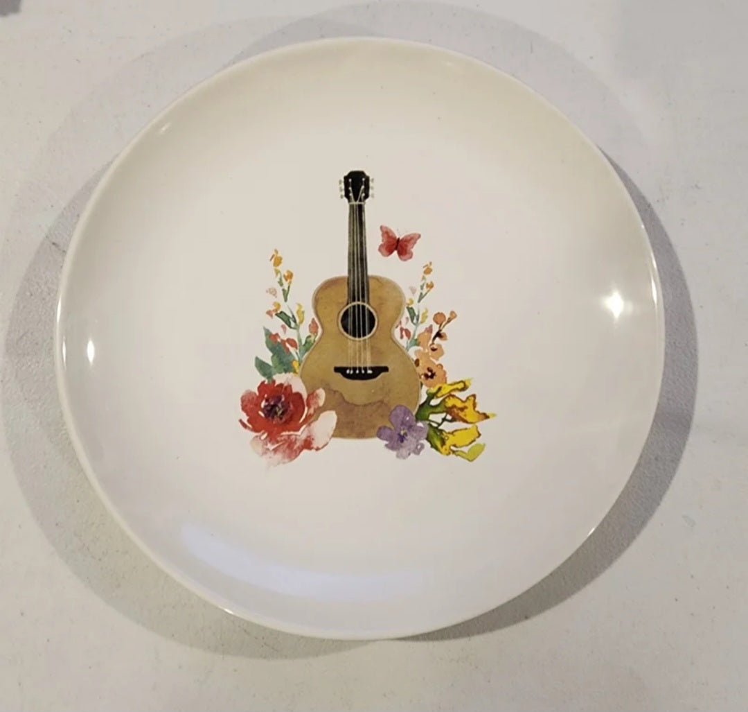 Dolly Parton Collection Ceramic aprox. 8.50" Plate Flowers Guitar Country Music