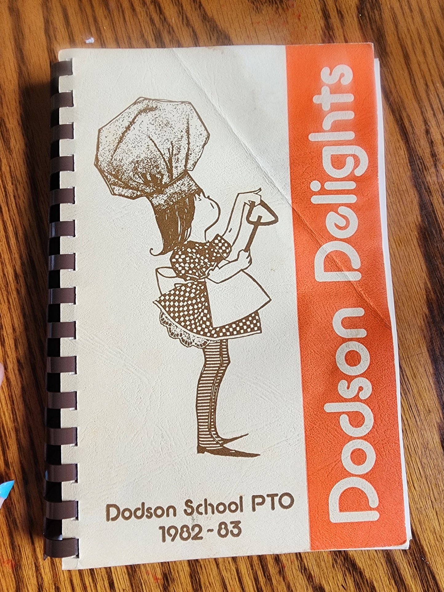 VINTAGE 1982-83 DODSON SCHOOL PTO IN HERMITAGE TN DODSON DELIGHTS COOKBOOK