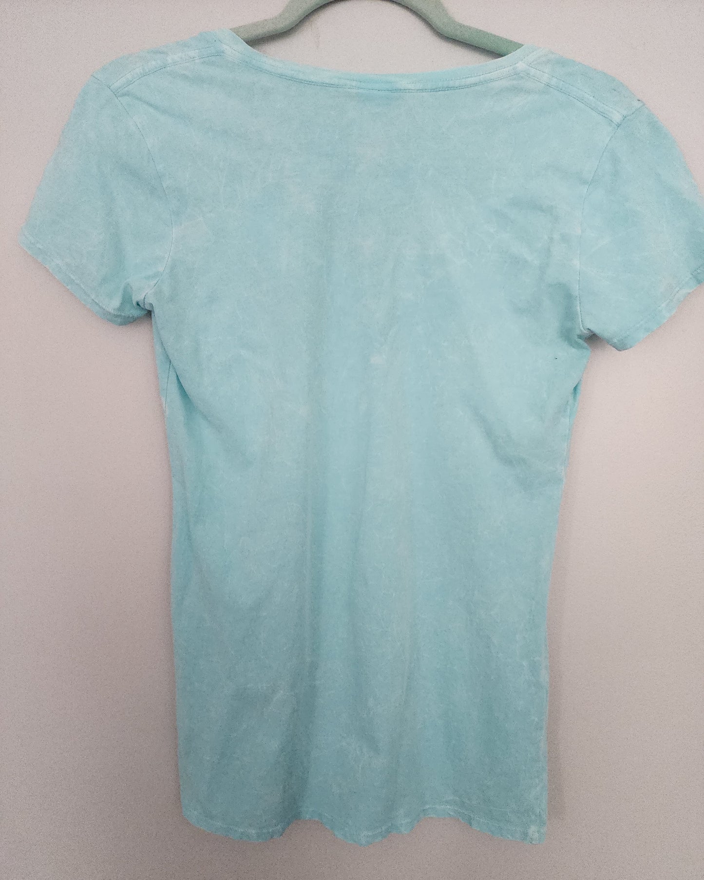 Women's Grand Canyon Print Cotton Enjoy the Good Life Shirt Sz M light blue in good condition 
Measurements laying flat 
Pit to pit  15"
Top to bottom  26"
Sku seagrn4